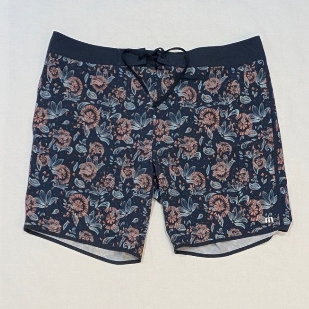 Travis Mathew Men's Navy Floral Board Shorts Swim Trunks Size 38